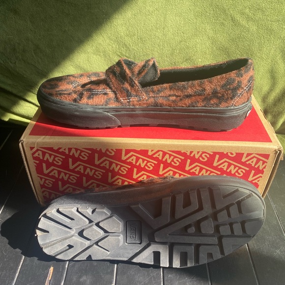 VANS slip on penny loafers - Picture 1 of 3